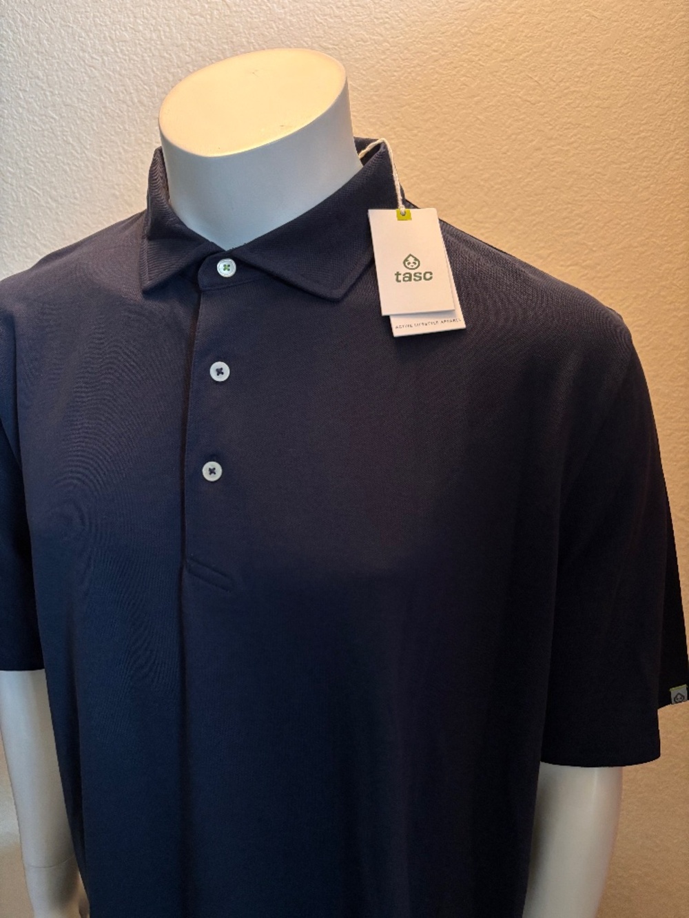 NWT $88 mens XXL TASC Sea Island Mesh Polo navy blue